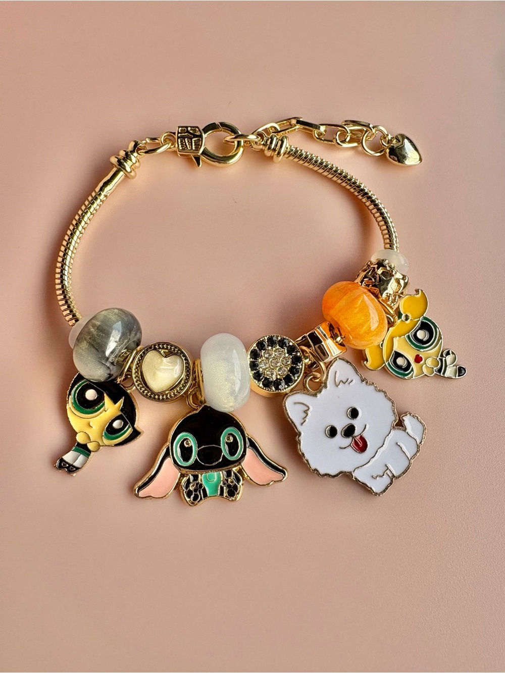 Charm bracelet with Pomeranian, Black Stitch (Lilo & Stitch) and Powerpuff girls